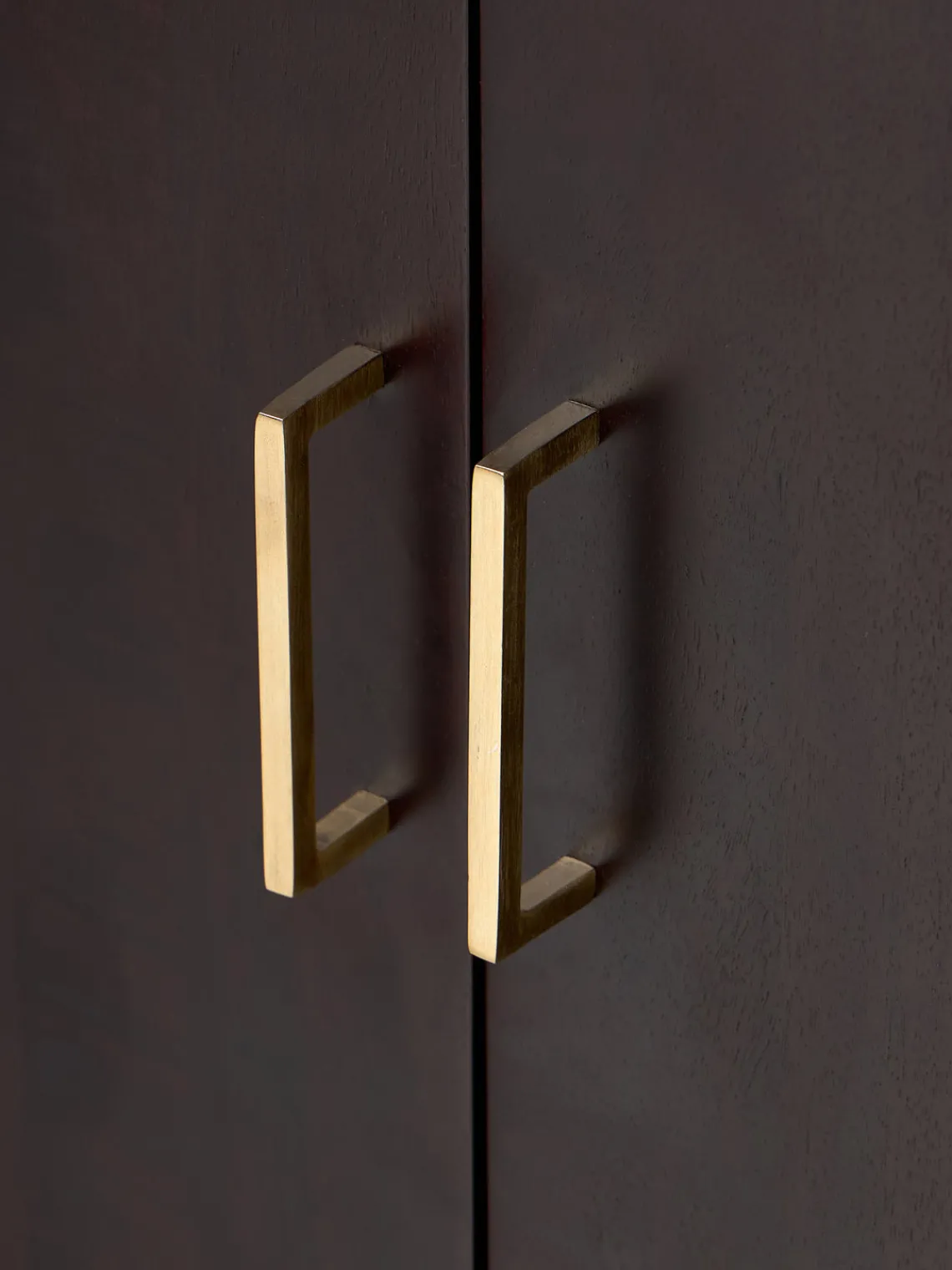 Westwing Collection Aparador de madera de mango Lyle