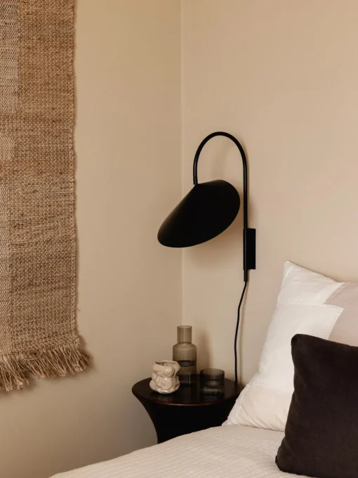 Ferm Living Aplique grande ajustable con enchufe Arum^ Apliques|Lámparas De Techo