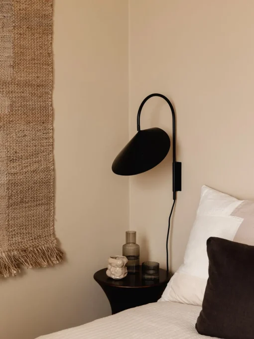 Ferm Living Aplique grande ajustable con enchufe Arum^ Apliques|Lámparas De Techo