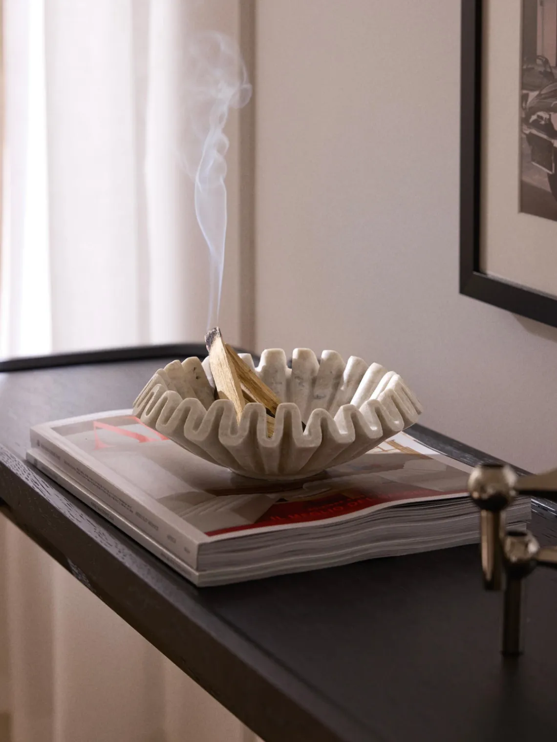 Westwing Collection Bol decorativo artesanal de mármol Santorini, Ø 18 cm