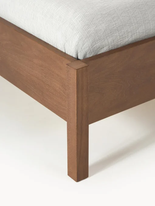 Westwing Collection Cama de madera con cabecero en tejido bouclé Jones