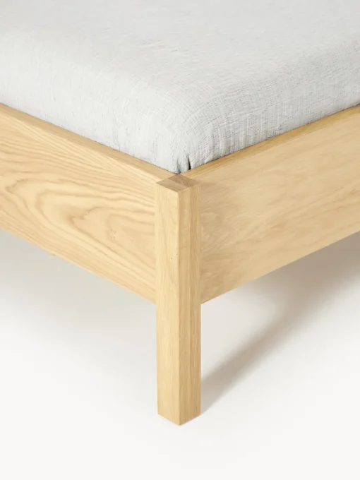 Westwing Collection Cama de madera con cabecero en tejido bouclé Jones