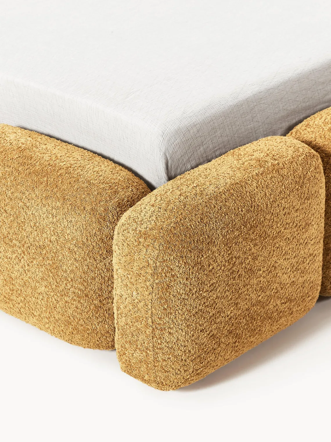 Westwing Collection Cama tapizada de borreguillo bouclé Tayla^ Camas Tapizadas|Camas