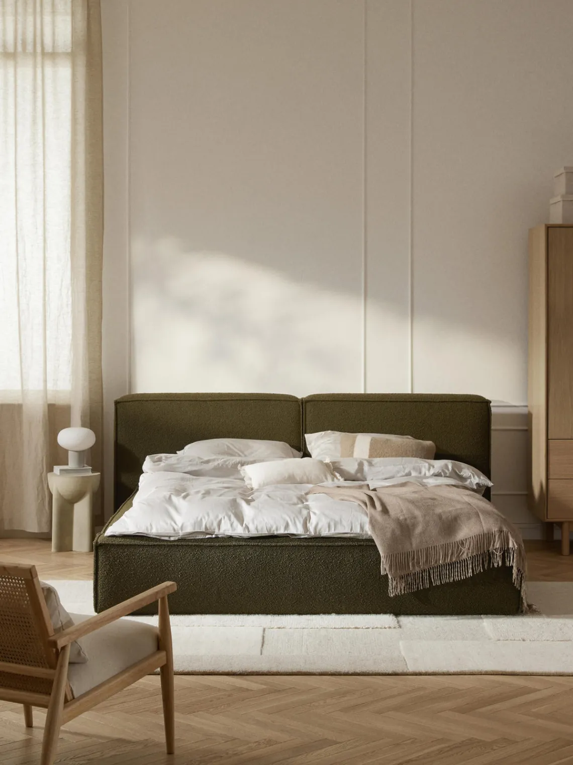 Westwing Collection Cama tapizada en tejido bouclé Lennon, con espacio de almacenamiento