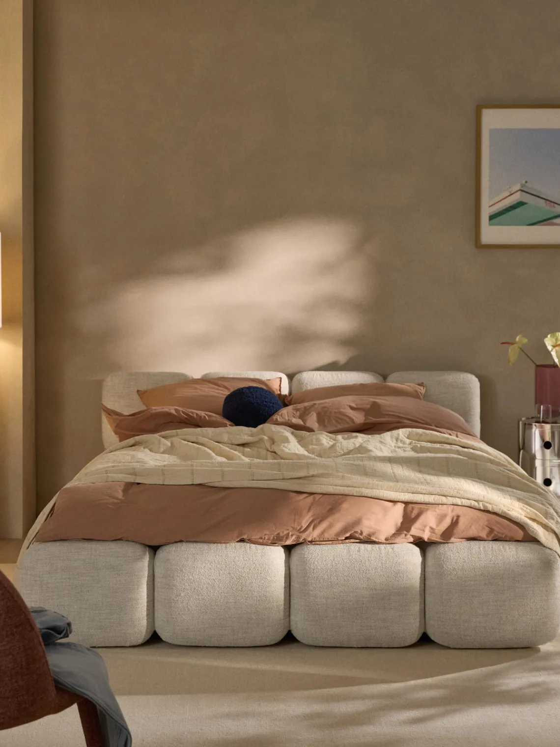 Westwing Collection Cama tapizada en tejido bouclé Tayla