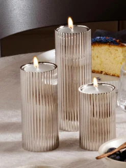 GEORG JENSEN Candelabro con relieves Bernadotte, 11 cm