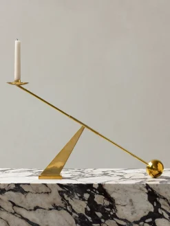 Audo Copenhagen Candelabro de metal de diseño Interconnect^ Candelabros|Jarrones