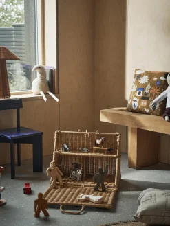 Niños Ferm Living Kids Casa de juegos artesanal de ratán A-house