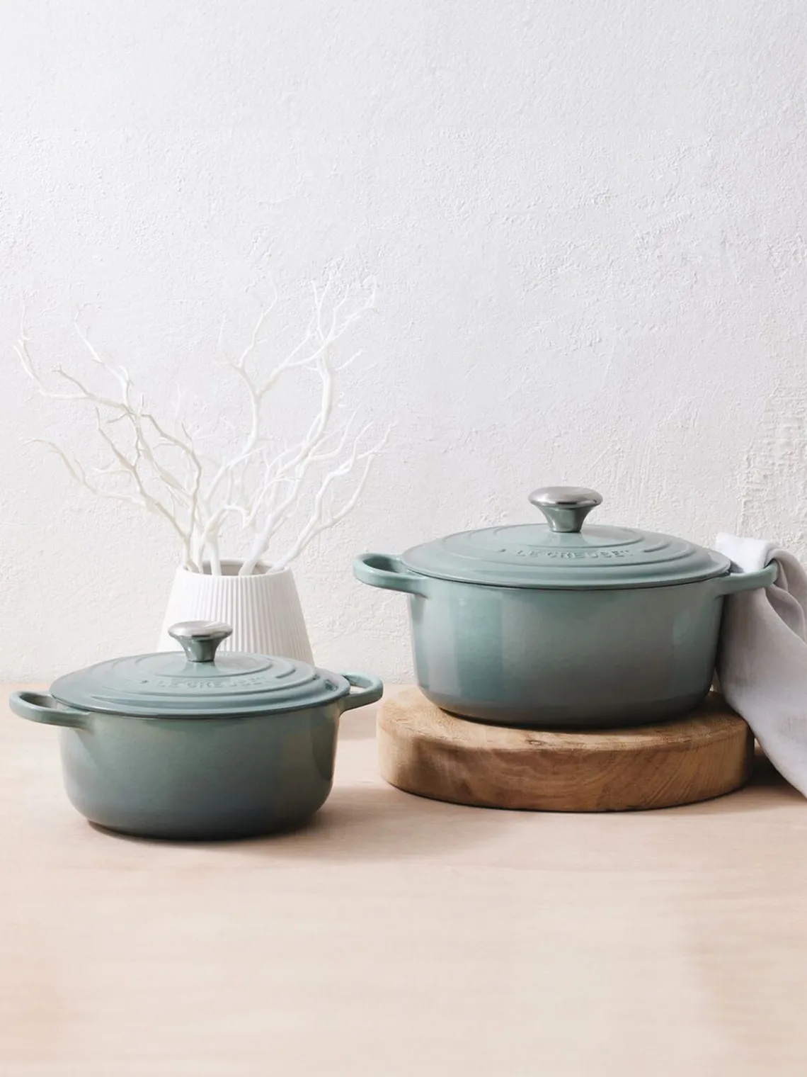 LE CREUSET Cazuela redonda de hierro fundido Signature Collection, tamaños diferentes^ Ollas|Ollas