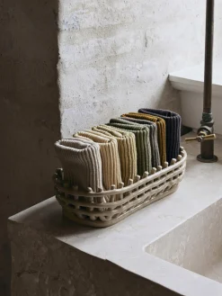 Ferm Living Cesta artesanal de cerámica Nalan^ Cestas|Jarrones