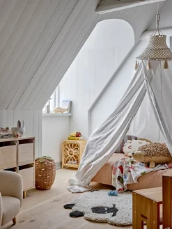 Bloomingville Mini Cesta infantil de ratán en forma de fresa Pelino^Niños Cestas Y Cajas|Decoración Infantil