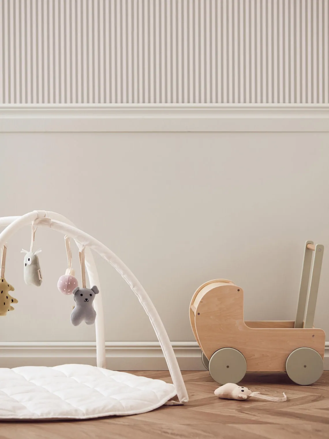 Niños Kid's Concept Cochecito de muñecas Kids' Hub