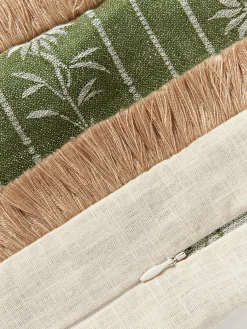 Palais Cojín artesanal con flecos Mako