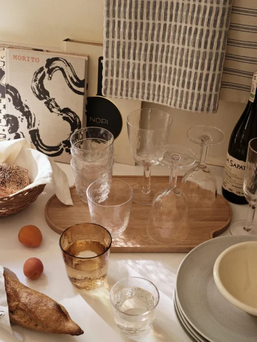 Broste Copenhagen Copas de vino blanco sopladas Hammered, 4 uds.^ Copas De Vino|Vajillas Completas