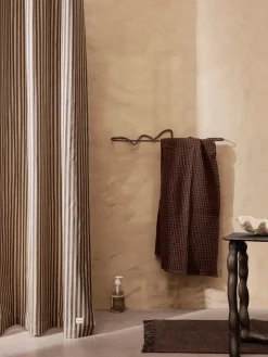 Ferm Living Cortina de baño de algodón ecológico repelente al agua Chambray^ Mantas
