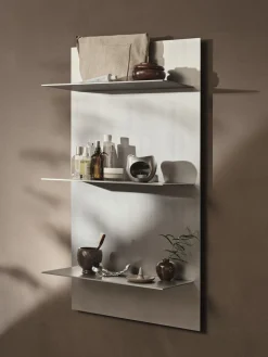Ferm Living Estante de pared de metal Lager^ Estanterías De Pared