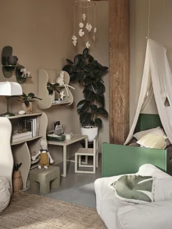 Ferm Living Kids Estantería de madera Slope^Niños Decoración Infantil|Estanterías Infantiles