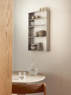 Form & Refine Estantes de pared Taper