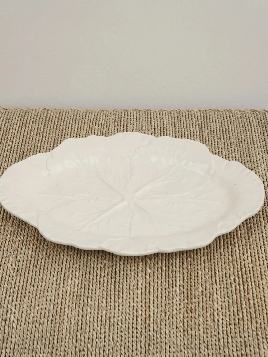 BORDALLO PINHEIRO Fuente ovalada Cabbage