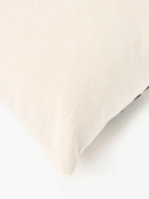 Ferm Living Funda de cojín artesanal de algodón ecológico Jot