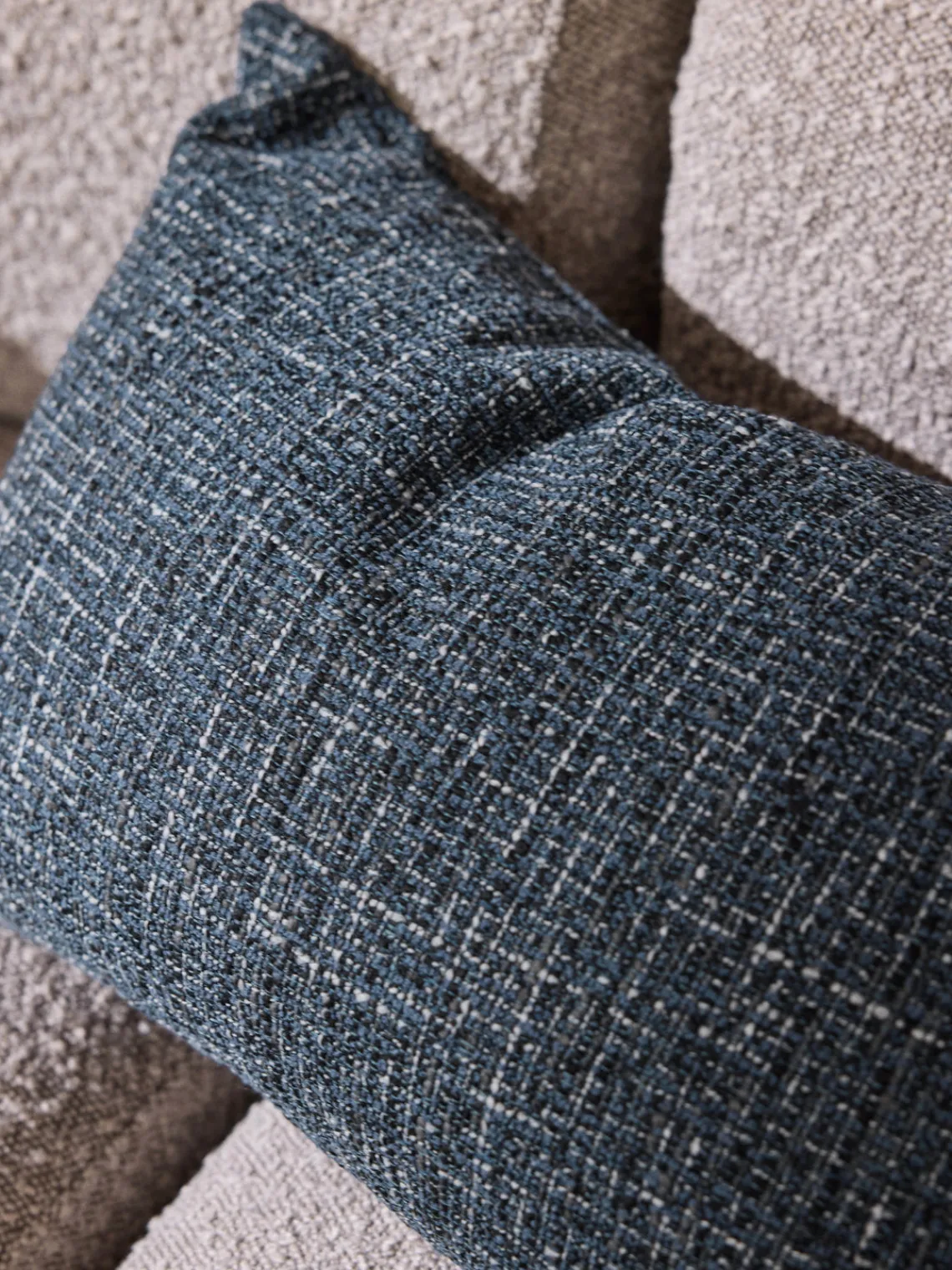 Westwing Collection Funda de cojín en bouclé Talea^ Mantas|Cojines Decorativos