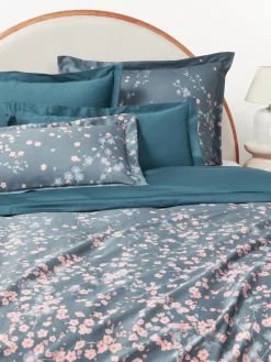 Westwing Collection Funda nórdica de satén con estampado floral Sakura
