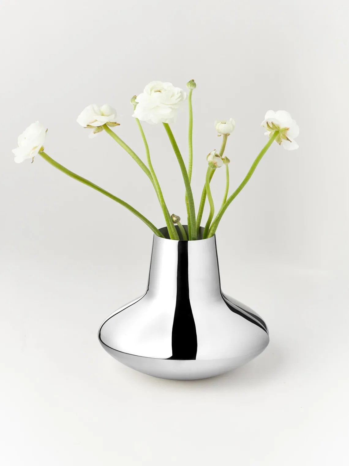GEORG JENSEN Jarrón de acero inoxidable Henning Koppel, 22 cm