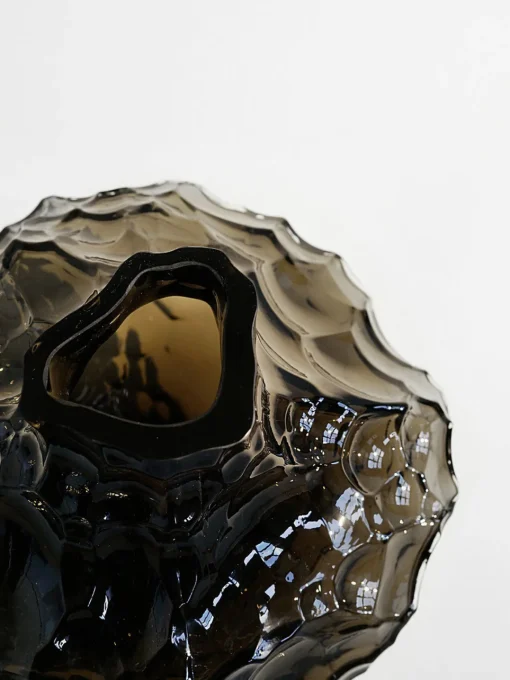 Hein Studio Jarrón de vidrio soplado Canyon, 23 cm