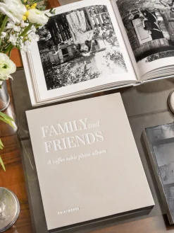 Printworks Álbum de fotos Family And Friends^ Libros Decorativos|Jarrones
