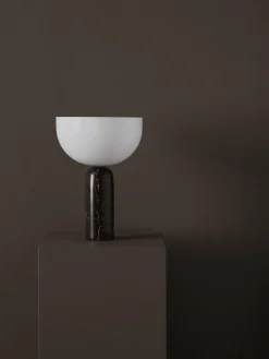 New Works Lámpara de mesa de mármol Kizu, tamaños diferentes^ Lámparas De Mesa|Lámparas De Techo