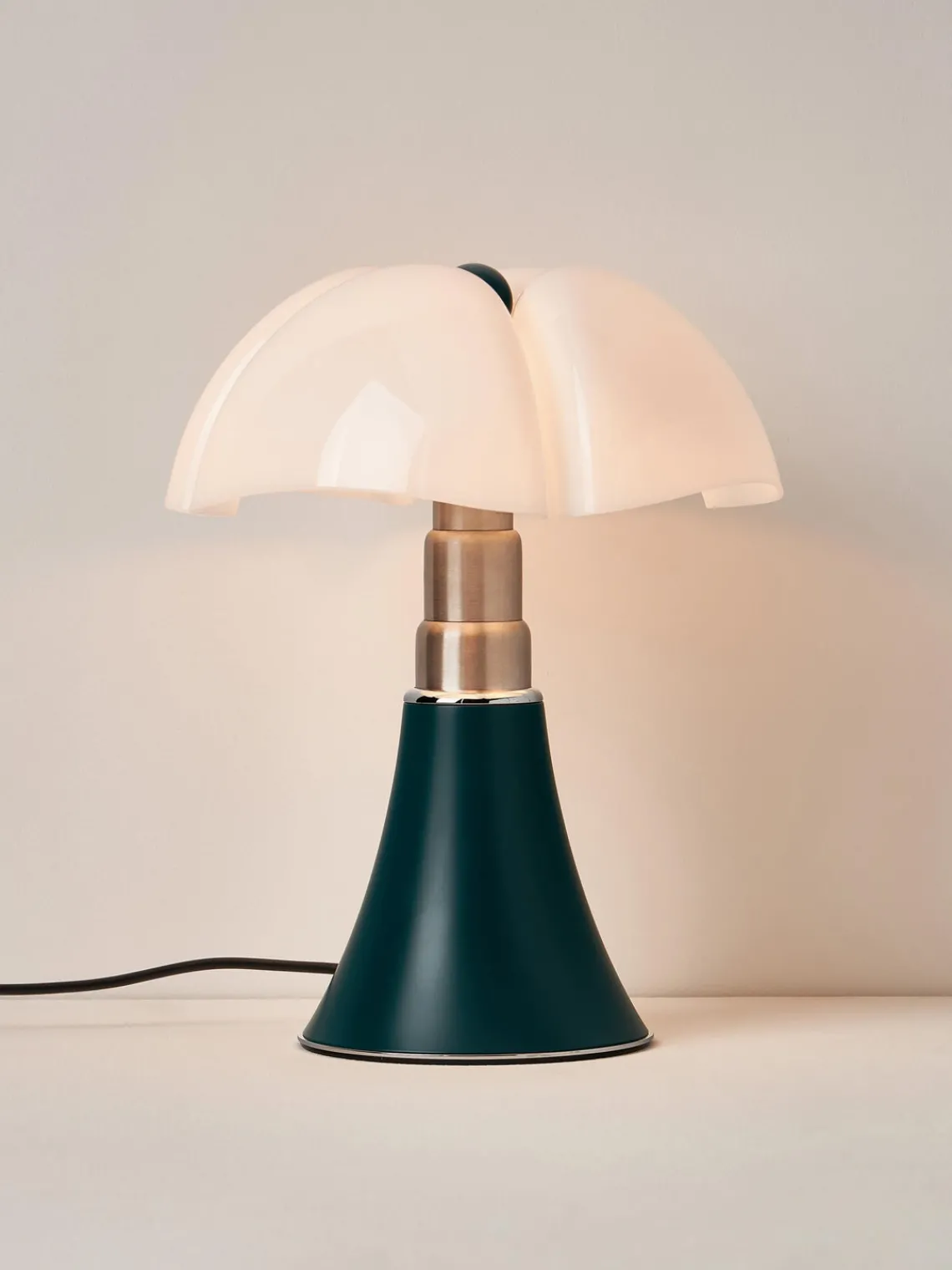 Martinelli Luce Lámpara de mesa LED regulable Pipistrello