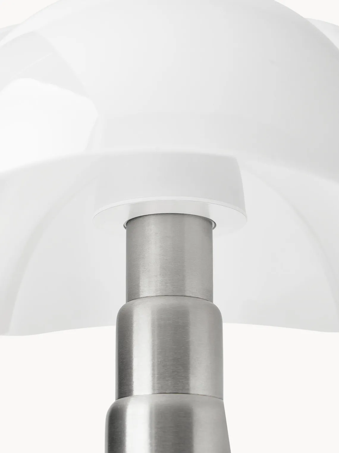 Martinelli Luce Lámpara de mesa LED regulable Pipistrello, portátil