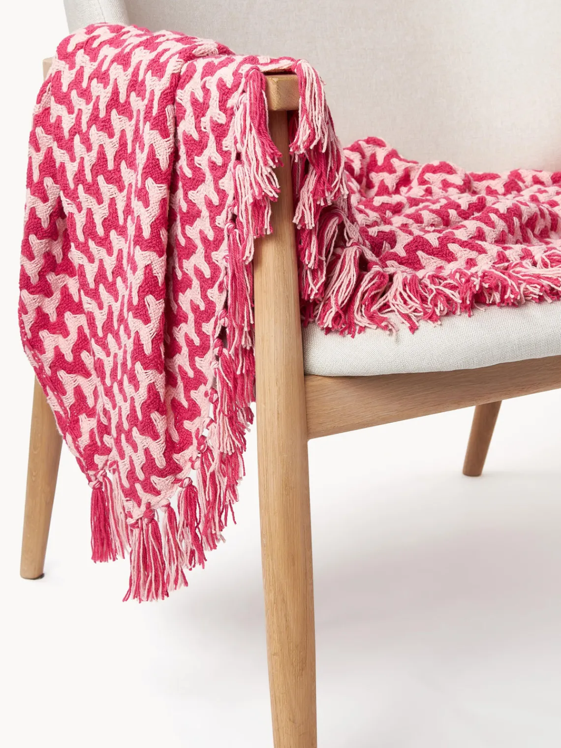 Westwing Collection Manta artesanal de algodón con flecos y estampado zigzag Lioba