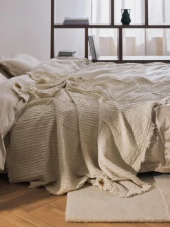 Westwing Collection Manta de algodón con pliegues y flecos Artemis^ Mantas