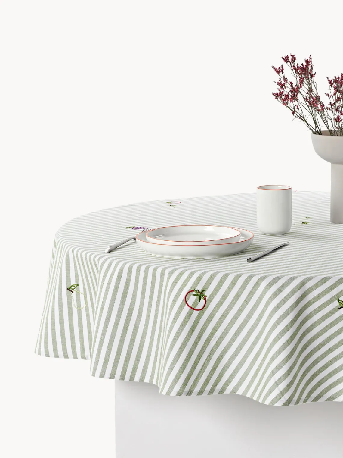 Westwing Collection Mantel redondo a rayas con motivos bordados Melony^ Manteles|Manteles