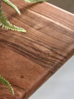 Mesa auxiliar de madera de acacia Borden^ Mesas Auxiliares