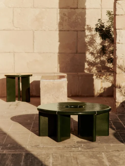 Ferm Living Mesa de centro redonda de hormigón Deya