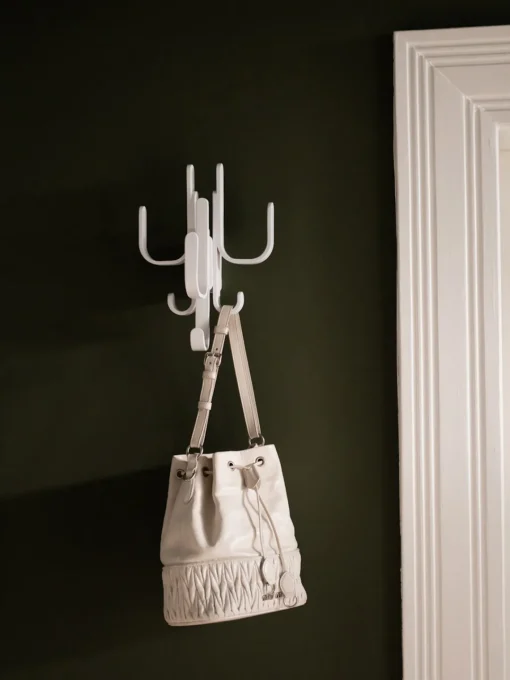 Cooee Design Perchero de pared artesanal de madera de roble Woody