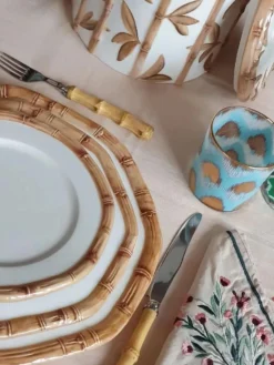 Les Ottomans Plato llano pintado a mano Bamboo