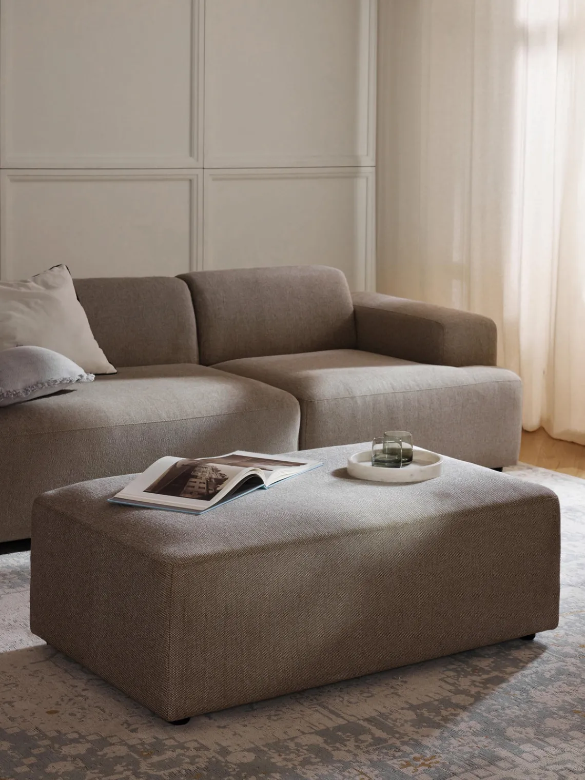 Westwing Collection Puf reposapiés grande Melva, 116 x 72 cm^ Reposapiés|Sofás