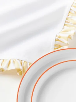 Westwing Collection Servilletas de tela con motivos bordados y volantes Melony, 4 uds.