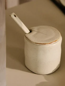 Ferm Living Set de bote con cuchara para servir Flow, 3 pzas.