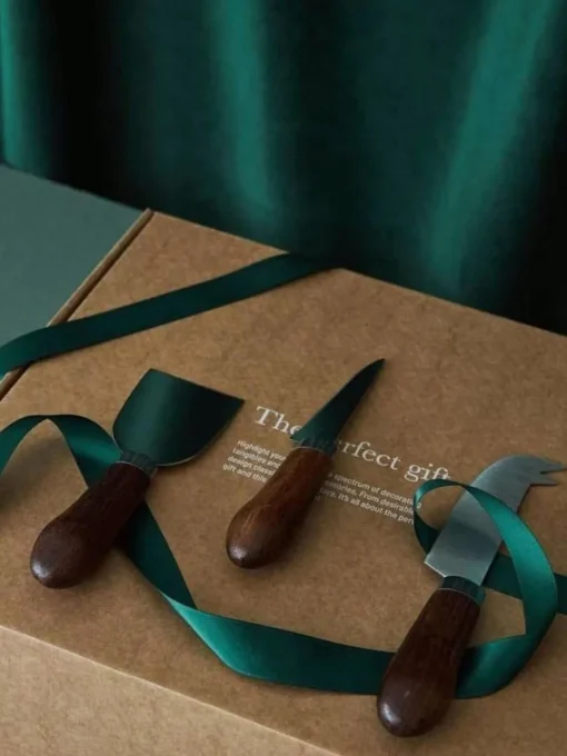 Sagaform Set de cuchillos para queso de madera Astrid, 3 pzas.