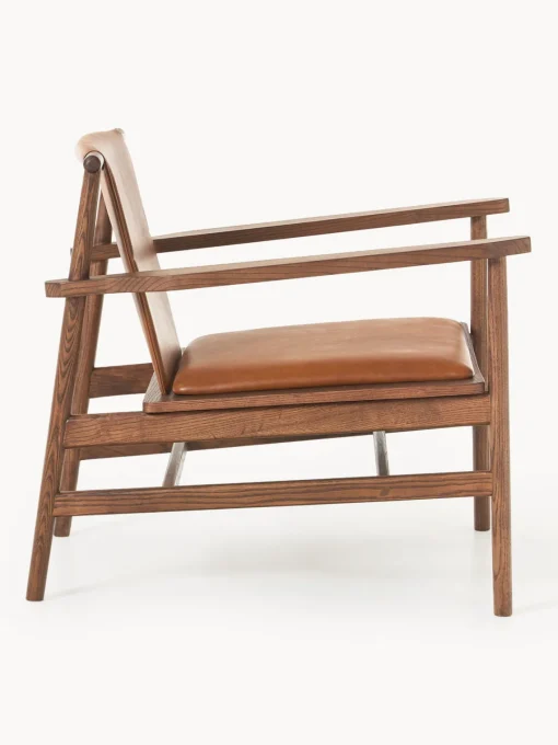 Westwing Collection Silla con reposabrazos de madera de fresno y asiento de cuero Hayo