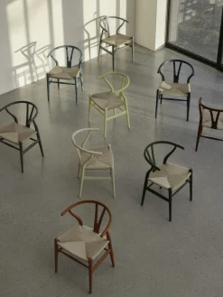 Carl Hansen & Søn Silla de madera con asiento tejido a mano CH24^ Sillas