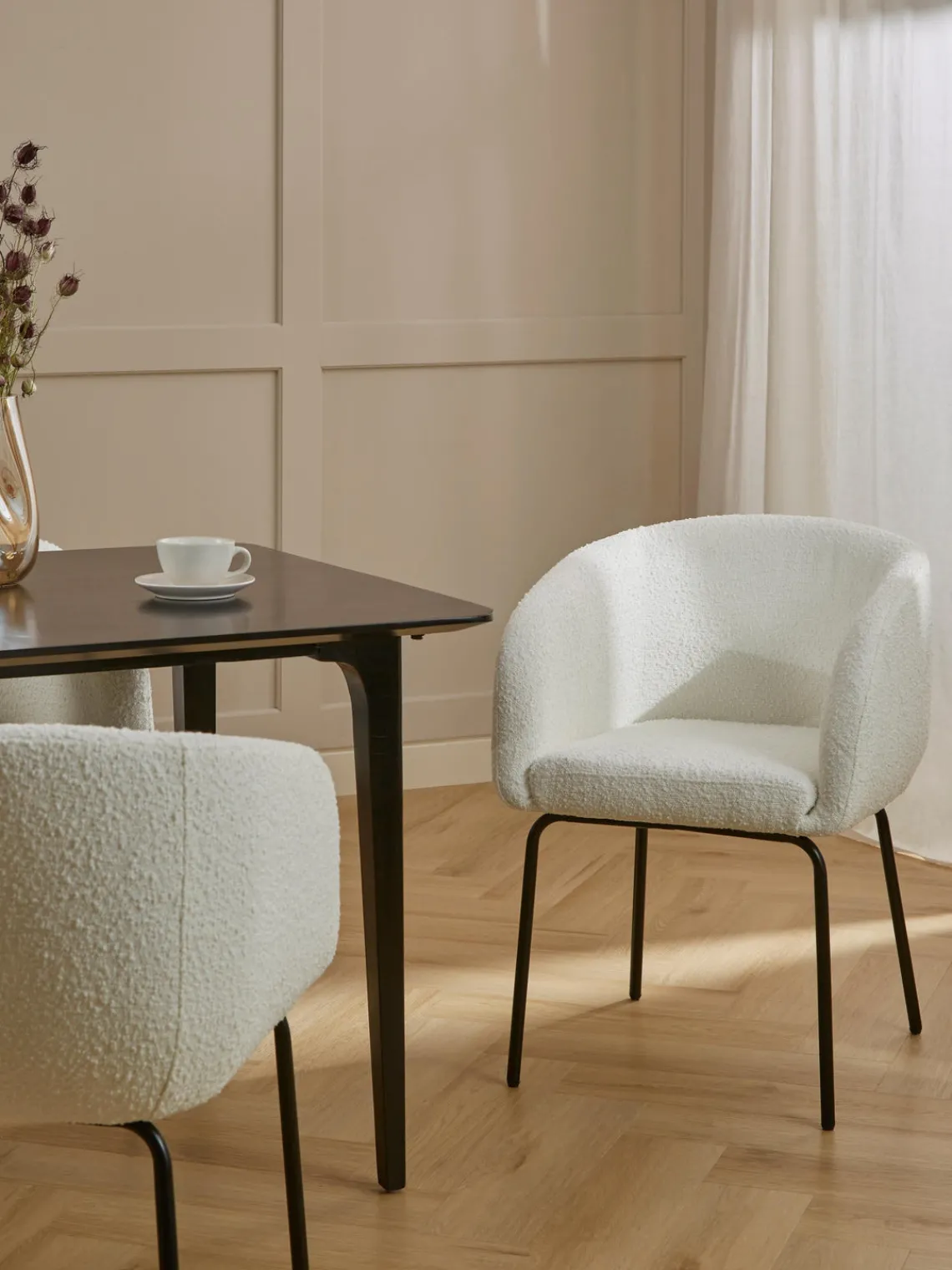 Westwing Collection Sillas con reposabrazos en tejido bouclé Alani, 2 uds