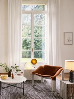 GUBI Sillón F300