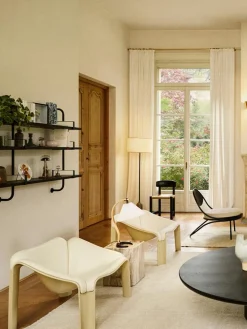 GUBI Sillón F300