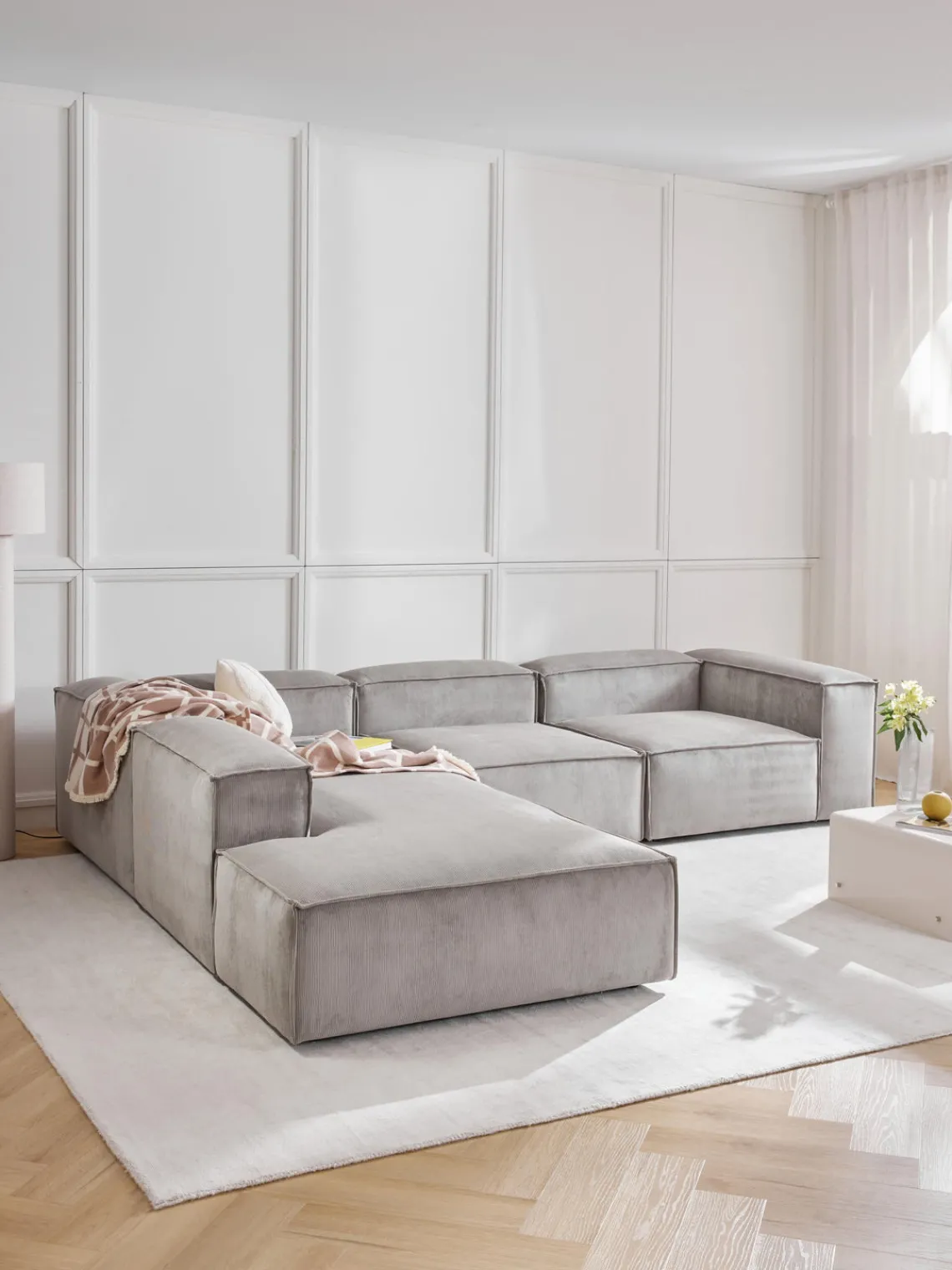 Westwing Collection Sofá rinconera modular grande de pana Lennon^ Sofás