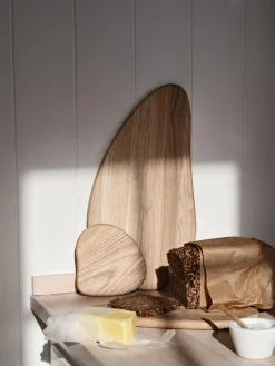 Broste Copenhagen Tabla de cortar de madera de roble Limfjord, 39 cm